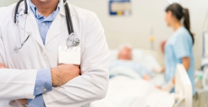 Adaptação da atividade do dermatologista na era COVID-19: a experiência do Centro Hospitalar de Leiria